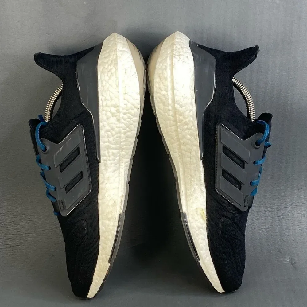 adidas Ultra Boost 22 black Collegiate Navy sneaker shoes Men’s 8.5